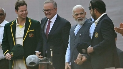 PM Modi and his Australian counterpart Anthony Albanese pose for a picture with India's captain Rohit Sharma and Australia's captain Steven Smith before the start of the fourth and final Test cricket match between India and Australia. (AFP) PM Modi and his Australian counterpart Anthony Albanese pose for a picture with India's captain Rohit Sharma and Australia's captain Steven Smith before the start of the fourth and final Test cricket match between India and Australia. (AFP)