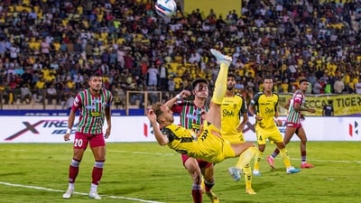 Playing every bit the away team, ATK Mohun Bagan sat deep and sought space behind Hyderabad FC full backs (PTI) Playing every bit the away team, ATK Mohun Bagan sat deep and sought space behind Hyderabad FC full backs (PTI)