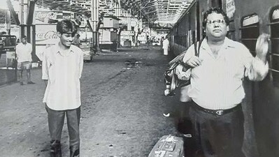 Satish Kaushik had recalled his first day in Mumbai in a tweet shared in August 2020. Satish Kaushik had recalled his first day in Mumbai in a tweet shared in August 2020.