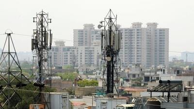 The deceased man was identified as Bitoo Singh, a native of Kaithal in Haryana. He worked with a private company that installs and repair mobile towers, police said. (Representational Image/HT Archive) The deceased man was identified as Bitoo Singh, a native of Kaithal in Haryana. He worked with a private company that installs and repair mobile towers, police said. (Representational Image/HT Archive)