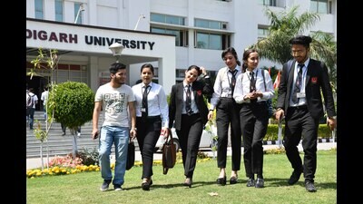 With 703 applications filed, Chandigarh University (CU) has occupied the first position collectively with Sanskriti University for highest applications for patents in the country, as per the recently released report for 2021-2022 by the Office of the Controller General of Patents, Designs, TradeMarks and Geographical Indications (CGPDTM), Government of India. (HT File Photo)