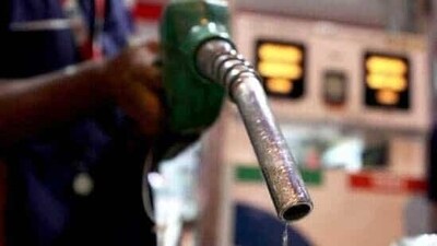The petrol rate in Delhi is currently ₹96.72 per litre. (File) The petrol rate in Delhi is currently ₹96.72 per litre. (File)