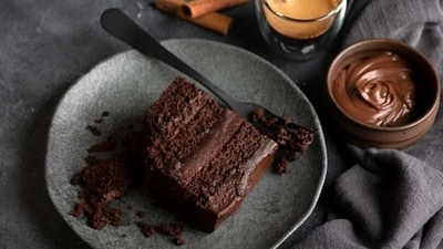 But when does chocolate starts to become unhealthy? “If the chocolate you eat has less than 20% of cocoa content, then it would most definitely have fewer anti oxidant properties. Hence, when consuming chocolates, it is very important to make an informed choice,” wrote anjali Mukerjee. (Unsplash) But when does chocolate starts to become unhealthy? “If the chocolate you eat has less than 20% of cocoa content, then it would most definitely have fewer anti oxidant properties. Hence, when consuming chocolates, it is very important to make an informed choice,” wrote anjali Mukerjee. (Unsplash)