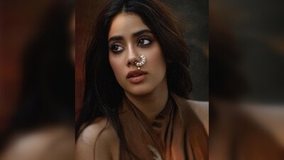 Janhvi Kapoor did not wear any jewellery except for a nath featuring un-cut diamonds. (Instagram/@janhvikapoor) Janhvi Kapoor did not wear any jewellery except for a nath featuring un-cut diamonds. (Instagram/@janhvikapoor)
