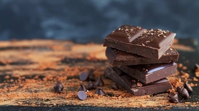 Processing of the chocolates often kill the benefits. Consuming lower grade chocolate or milk chocolate adversely affects the cholesterol levels, adding up the calorie content. Hence, it has the risk of weight gain. (Unsplash) Processing of the chocolates often kill the benefits. Consuming lower grade chocolate or milk chocolate adversely affects the cholesterol levels, adding up the calorie content. Hence, it has the risk of weight gain. (Unsplash)