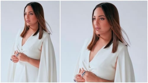 This classic hairstyle is timeless and easy to achieve. Simply straighten your hair with your straight heat protectant to avoid heat damage. (Instagram/@aslisona) This classic hairstyle is timeless and easy to achieve. Simply straighten your hair with your straight heat protectant to avoid heat damage. (Instagram/@aslisona)