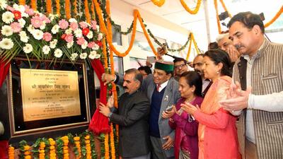 Himachal chief minister Sukhvinder Singh Sukhu inaugurating the new OPD and trauma block at IGMC in Shimla on Thursday. (Deepak Sansta/HT) Himachal chief minister Sukhvinder Singh Sukhu inaugurating the new OPD and trauma block at IGMC in Shimla on Thursday. (Deepak Sansta/HT)