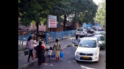 Operations of four mail express trains will be shifted from Pune- to Hadapsar- railway station if the railway board accepts the Pune railway division’s proposal to that effect. (HT PHOTO)
