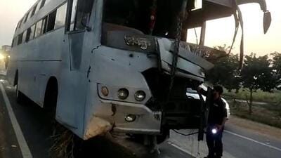 Private bus was damaged in accident on Saturday in Bharatpur (HT Photo)