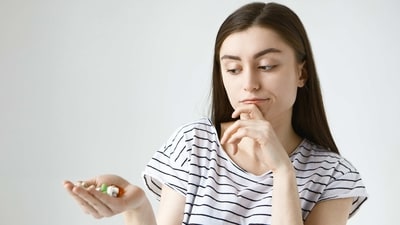 With so much information available online, it can be difficult to know what's fact and what's fiction. Unfortunately, there are many myths surrounding PCOS supplements that can lead to confusion and frustration. (freepik )