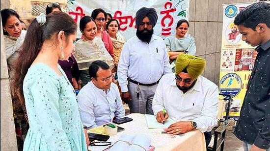 An enrolment camp at Jawaddi government school in Ludhiana on Friday. (HT File)
