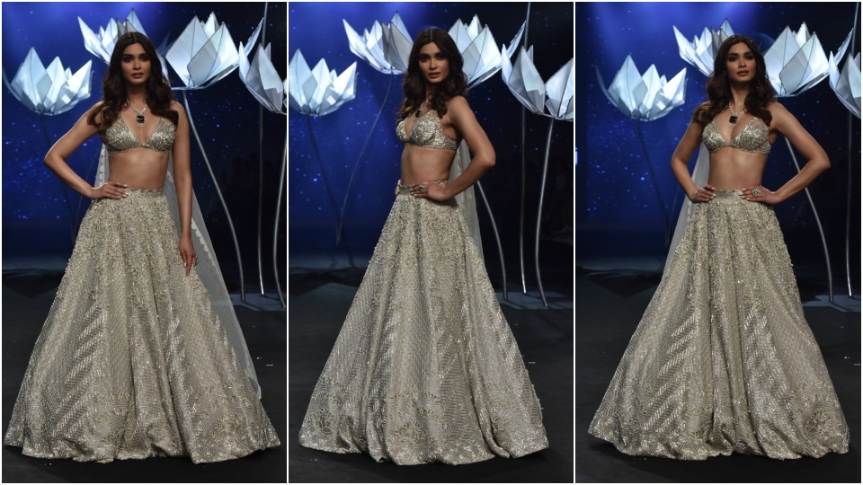 Diana Penty walks the ramp at the Lakme Fashion Week. (HT Photo/Varinder Chawla) Diana Penty walks the ramp at the Lakme Fashion Week. (HT Photo/Varinder Chawla)