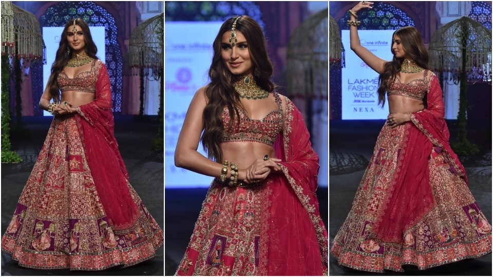 Tara Sutaria walks the ramp at the Lakme Fashion Week. (HT Photo/Varinder Chawla) Tara Sutaria walks the ramp at the Lakme Fashion Week. (HT Photo/Varinder Chawla)
