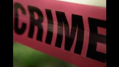 Fake Puma clothes worth  ₹5.8 lakh seized in Khar; 5 booked