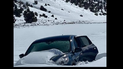 Man gets stuck in snow for a week. (Facebook/@Inyo County Sheriff's Office)