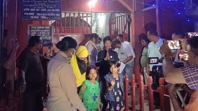 Three buses escorted by police took the 87 foreign nationals from Silchar Central Jail on Saturday evening (HT Photo) Three buses escorted by police took the 87 foreign nationals from Silchar Central Jail on Saturday evening (HT Photo)
