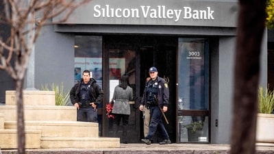 Police officers leave Silicon Valley Bank's headquarters in Santa Clara, California. (AFP) Police officers leave Silicon Valley Bank's headquarters in Santa Clara, California. (AFP)