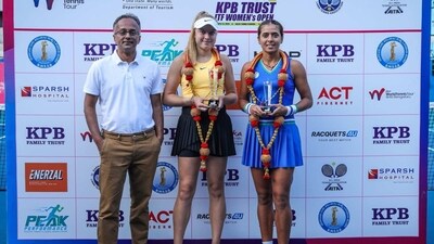 Brenda Fruhvirtova (middle); Amkita Raina (right) Brenda Fruhvirtova (middle); Amkita Raina (right)