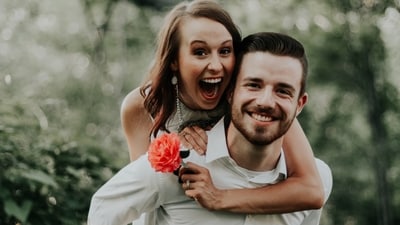Good relationships: Happy people tend to have good relationships with family, friends, and co-workers. They value social connections and have strong support networks. (Unspalsh) Good relationships: Happy people tend to have good relationships with family, friends, and co-workers. They value social connections and have strong support networks. (Unspalsh)