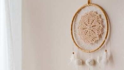 Learn the basic knots: There are several knots used in macrame, including the square knot, half knot, and spiral knot. Learn the basic knots before you begin your project. (Unsplash) Learn the basic knots: There are several knots used in macrame, including the square knot, half knot, and spiral knot. Learn the basic knots before you begin your project. (Unsplash)