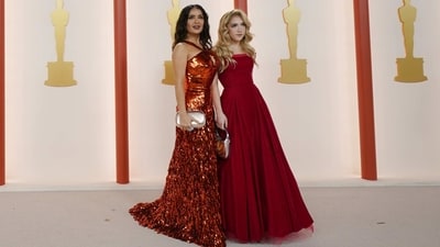 Salma Hayek and Valentina Paloma Pinault pose together at the Oscars ceremony. Salma chose a Gucci embellished gown for the occasion. (Ashley Landis/Invision/AP) Salma Hayek and Valentina Paloma Pinault pose together at the Oscars ceremony. Salma chose a Gucci embellished gown for the occasion. (Ashley Landis/Invision/AP)