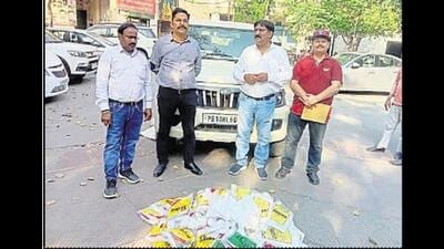 The Ludhiana MC officials confiscating banned plastic bags. (HT Photo) The Ludhiana MC officials confiscating banned plastic bags. (HT Photo)