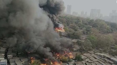 Major fire in a slim in Mumbai.