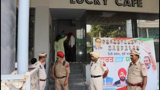 A Punjab Vigilance Bureau team conducting a raid at the property of former Congress MLA Kuldeep Singh Vaid, who is also a former bureaucrat, at Sarabha Nagar in Ludhiana on Monday. (Gurpreet Singh/HT)