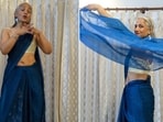 Neeru Saini dancing to the hit Bollywood song Gori Gori in a saree. Neeru Saini dancing to the hit Bollywood song Gori Gori in a saree.