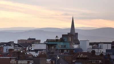 General view of the city centre skyline showing residential and commercial buildings in Dublin, Ireland. Dublin pubs gear up for American tourism boost on St Patrick’s Day (REUTERS/Clodagh Kilcoyne/File Photo)