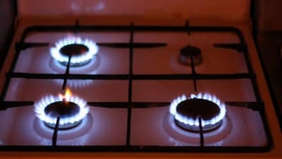 A 3 burner gas stove makes multitasking in kitchen easy. (Unsplash) A 3 burner gas stove makes multitasking in kitchen easy. (Unsplash)