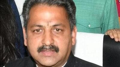 Former Punjab minister and Congress MLA Vijay Inder Singla was on Tuesday summoned by the state vigilance bureau in connection with a disproportionate assets case. (HT file photo) Former Punjab minister and Congress MLA Vijay Inder Singla was on Tuesday summoned by the state vigilance bureau in connection with a disproportionate assets case. (HT file photo)
