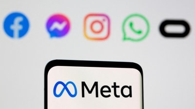 The Meta logo on smartphone in front of logo of Facebook, Messenger, Instagram, WhatsApp, Oculus in this illustration picture taken October 28, 2021. REUTERS/Dado Ruvic/Illustration/File Photo (REUTERS)