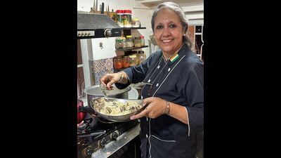 Manzilat Fatima serves authentic home-cooked food passed on through generations (HT Photo) Manzilat Fatima serves authentic home-cooked food passed on through generations (HT Photo)