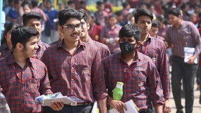 CBSE Class 12 Biology Exam 2023: Check sample paper, question pattern (Yogendra Kumar/HT PHOTO) CBSE Class 12 Biology Exam 2023: Check sample paper, question pattern (Yogendra Kumar/HT PHOTO)