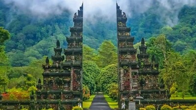 Bali, Indonesia: The Island of the Gods boasts some of the best spa treatments in the world, accompanied by a serene backdrop of lush landscapes and stunning beaches. (Unsplash) Bali, Indonesia: The Island of the Gods boasts some of the best spa treatments in the world, accompanied by a serene backdrop of lush landscapes and stunning beaches. (Unsplash)