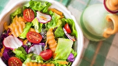 5. Eat a Healthy Diet: A healthy diet is essential for physical and mental well-being. Incorporate plenty of fruits and vegetables into your diet, and reduce processed foods and sugary drinks. (Pixabay) 5. Eat a Healthy Diet: A healthy diet is essential for physical and mental well-being. Incorporate plenty of fruits and vegetables into your diet, and reduce processed foods and sugary drinks. (Pixabay)