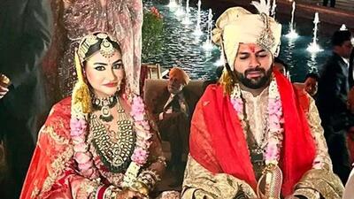 Digvijay, the younger son of Jannayak Janta Party chief Ajay Singh Chautala and grandson of former Haryana CM Om Prakash Chautala tied the knot with Lagan Randhawa, granddaughter of former Punjab Congress MLA Sawinder Singh Kathunangal, on Wednesday night. (SOURCE: Twitter)