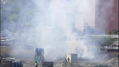 Garbage burning in Noida. It is one of the leading causes of increased pollution in the National Capital Region. (HT Archive) Garbage burning in Noida. It is one of the leading causes of increased pollution in the National Capital Region. (HT Archive)
