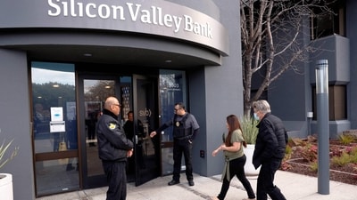 A customer is escorted into the Silicon Valley Bank headquarters in Santa Clara, California, U.S. (REUTERS)
