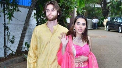 Aaliyah Kashyap with boyfriend Shane Gregoire. Aaliyah is the daughter of filmmaker Anurag Kashyap. Aaliyah Kashyap with boyfriend Shane Gregoire. Aaliyah is the daughter of filmmaker Anurag Kashyap.