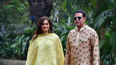 Alvira and Atul Agnihotri at the celebrations. Alvira is the younger sister of Salman Khan. Alvira and Atul Agnihotri at the celebrations. Alvira is the younger sister of Salman Khan.