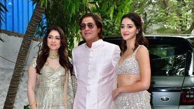 Bhavana Panday, Chunky Panday and Ananya Panday at the celebration. Bhavana Panday, Chunky Panday and Ananya Panday at the celebration.