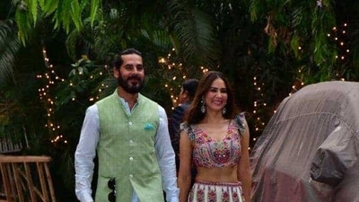 Dino Morea and Kim Sharma decked up for Alanna Panday's wedding festivities. She is set to marry Ivor McCray this week. Dino Morea and Kim Sharma decked up for Alanna Panday's wedding festivities. She is set to marry Ivor McCray this week.