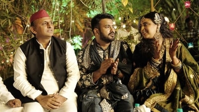 Akhilesh Yadav at Swara Bhasker and Fahad Ahmad's 'Qawwali night'. Akhilesh Yadav at Swara Bhasker and Fahad Ahmad's 'Qawwali night'.