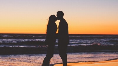 Daily Love and Relationship Horoscope 2023: Find out love predictions for March 17. (Unsplash/Jeremy Bishop) Daily Love and Relationship Horoscope 2023: Find out love predictions for March 17. (Unsplash/Jeremy Bishop)