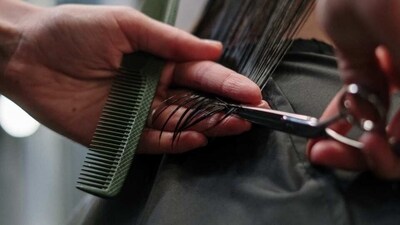 Use a deep conditioning treatment: A weekly deep conditioning treatment can go a long way in restoring your hair's moisture levels. Look for products that contain natural ingredients like avocado oil, coconut oil, or honey.&nbsp; (Pexels)
