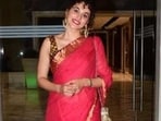 Taapsee Pannu poses in a saree. Taapsee Pannu poses in a saree.