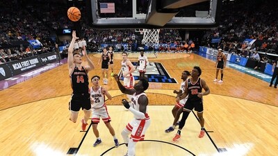 Princeton Tigers guard Matt Allocco (14) shoots against Arizona Wildcats center Oumar Ballo (11) and guard Kerr Kriisa (25) during the first half at Golden 1 Center. (USA TODAY Sports)