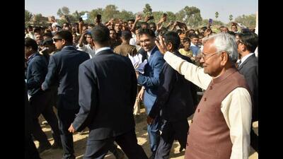 Bihar chief minister Nitish Kumar during his 'Samadhan Yatra' in Aurangabad on February 13. (HT Photo) Bihar chief minister Nitish Kumar during his 'Samadhan Yatra' in Aurangabad on February 13. (HT Photo)